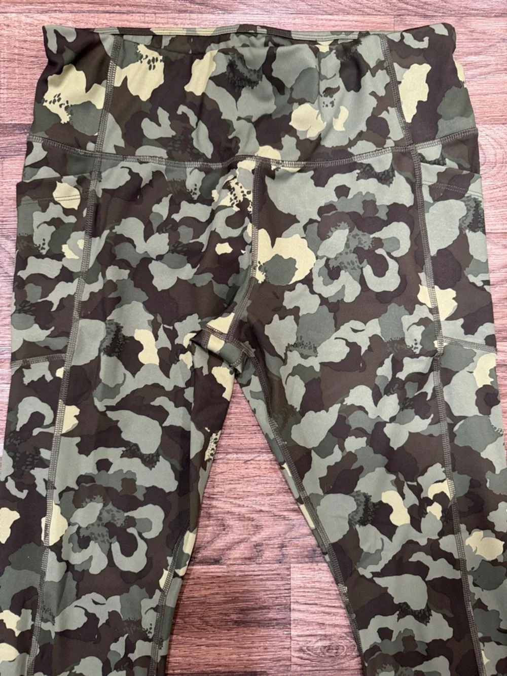 Avia Green Camouflage Leggings - Picture 3 of 5